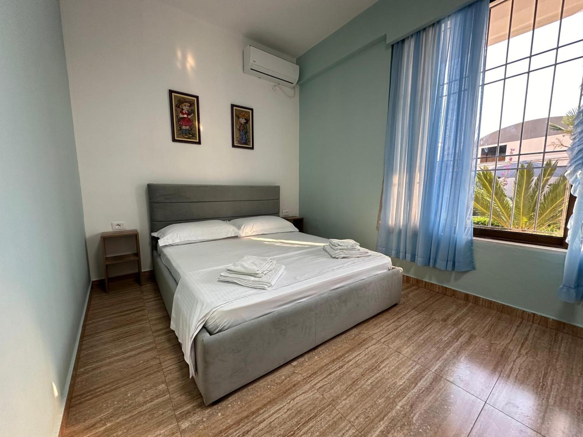 Las Palmas Guesthouse Shkodër Екстериор снимка
